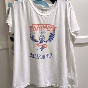 Current Elliot The Vations Tour over California womens white size 3 medium shirt